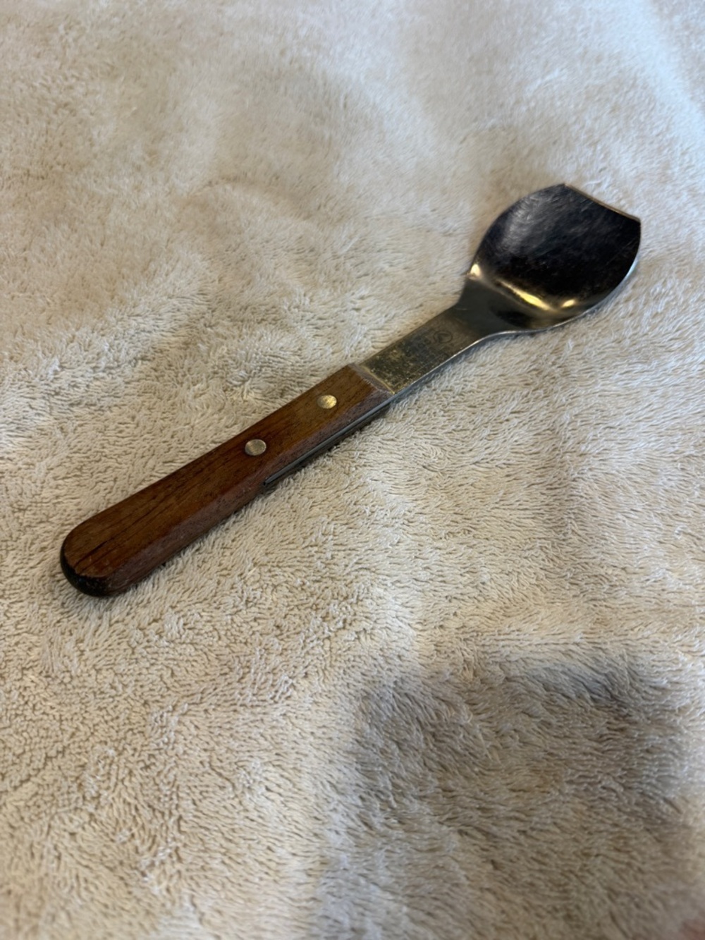 SCOOPFUL OF THANS. Vernon Company Metal Spatula with Wooden Handle